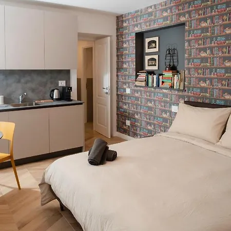 Victoria Boutique Suites Trieste Room photo